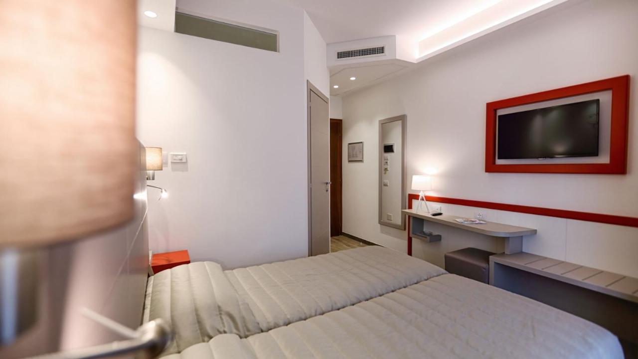 Hotel La Serena 3*